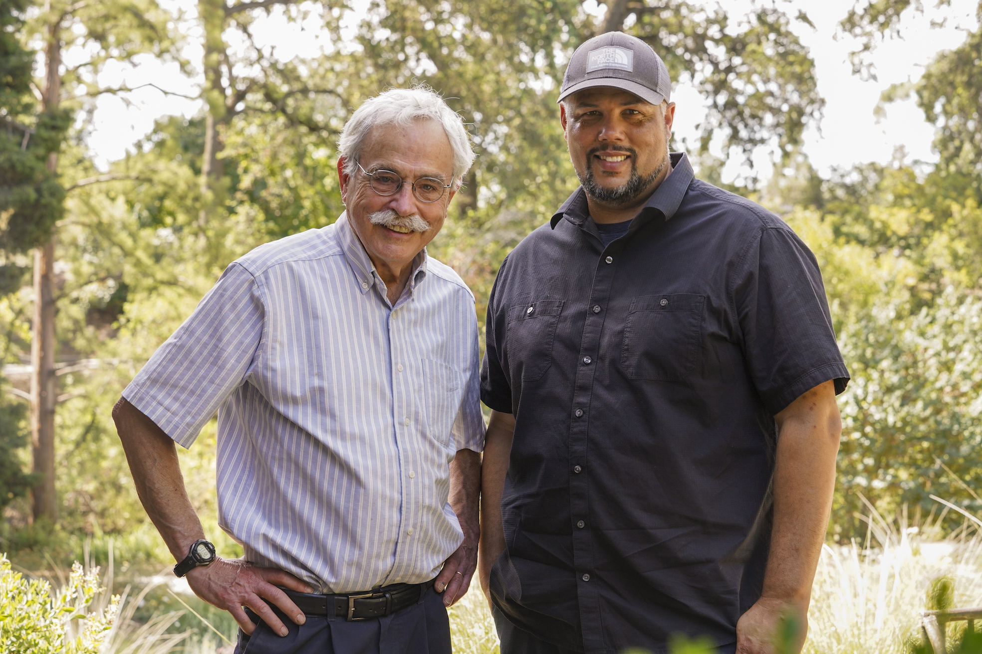 UC Davis fish biologist Peter Moyle and fish ecologist Levi Lewis bookend different ends of the Delta smelt population’s existence. Moyle chronicled the fish’s demise from abundance to near extinction, while Lewis now focuses on the Delta smelt’s cousin, the longfin smelt, which is experiencing similar threats in recent years. (Karin Higgins/UC Davis)